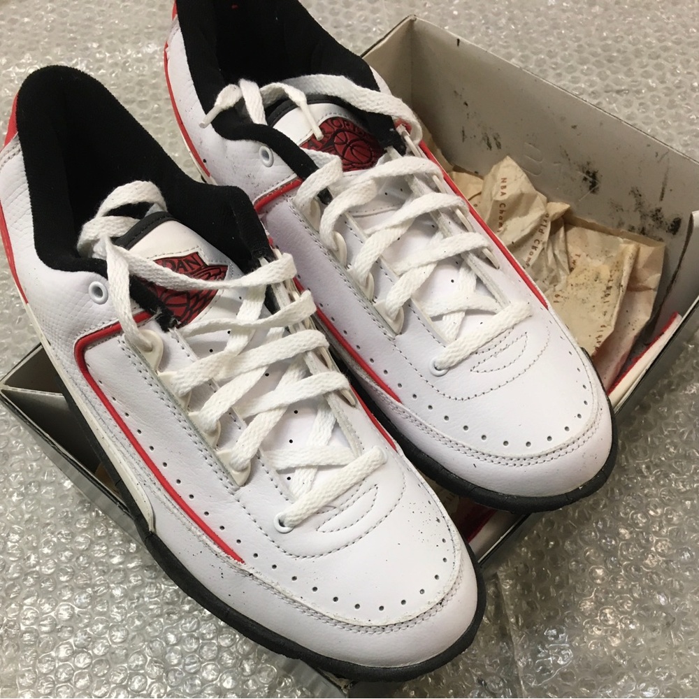 1994 OG Air Jordan 2 Chicago Nike Lows Sneakers